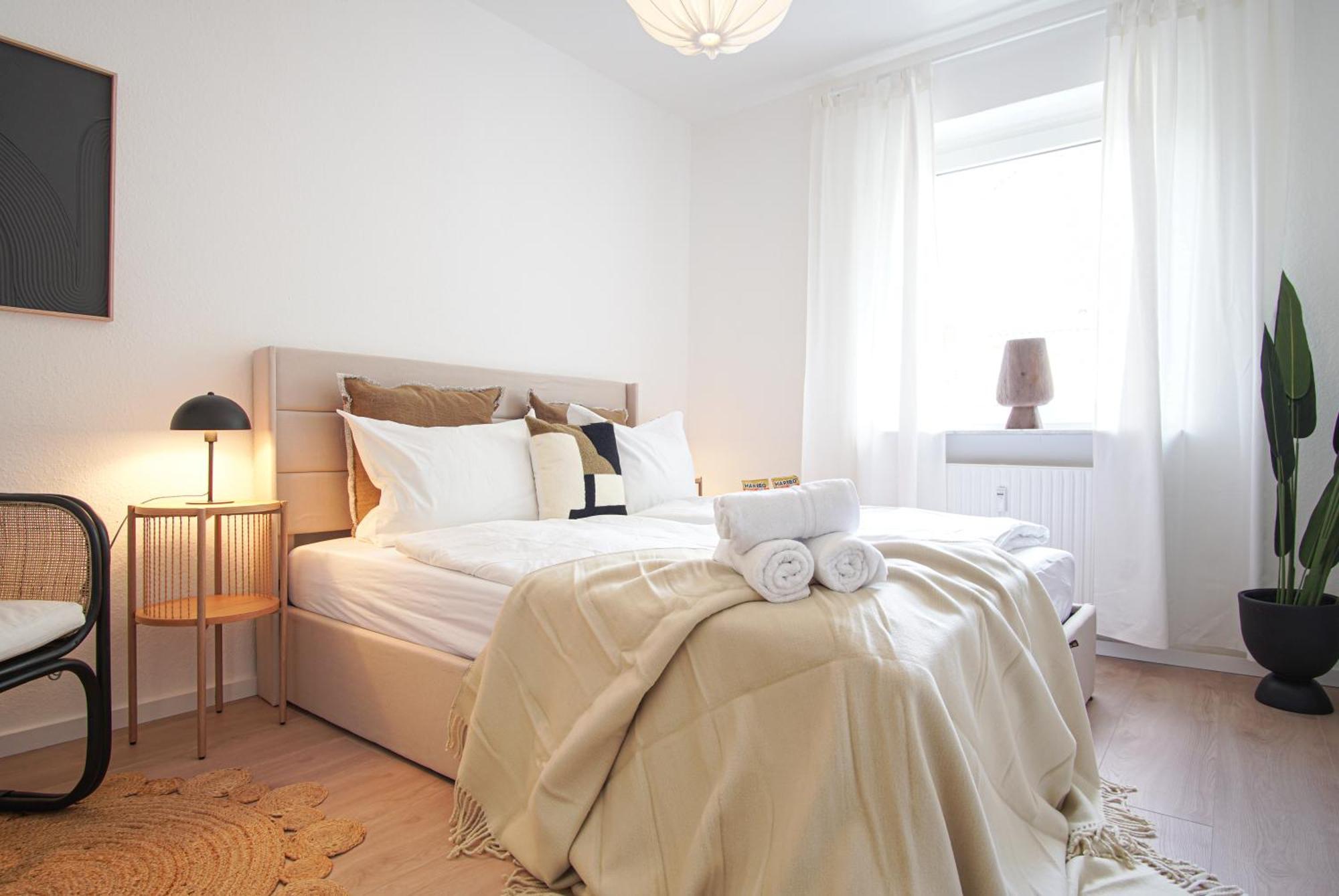 Homefy Balcony Apartment - Up To 4 People - Close To Fair - Free Parking Essen Eksteriør billede